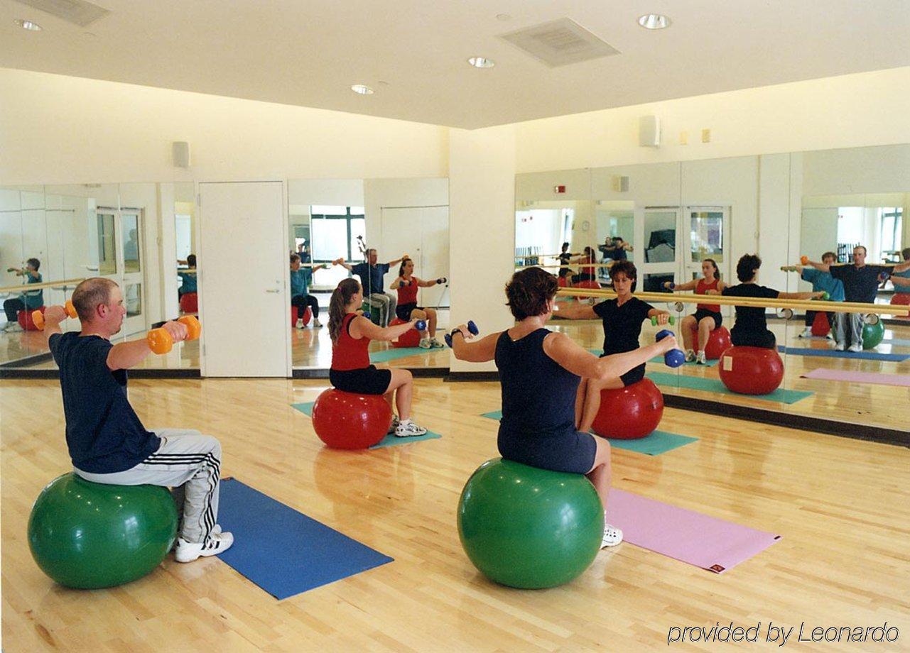 Cranwell Spa And Golf Resort (Adults Only) 레녹스 시설 사진