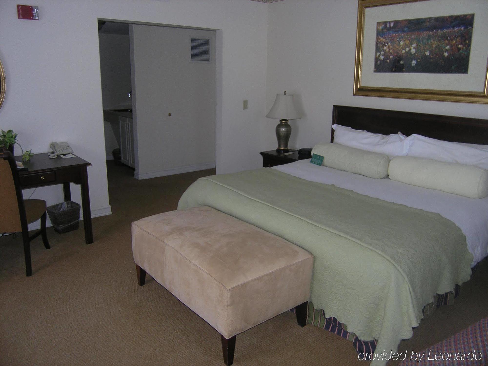 Cranwell Spa And Golf Resort (Adults Only) 레녹스 외부 사진