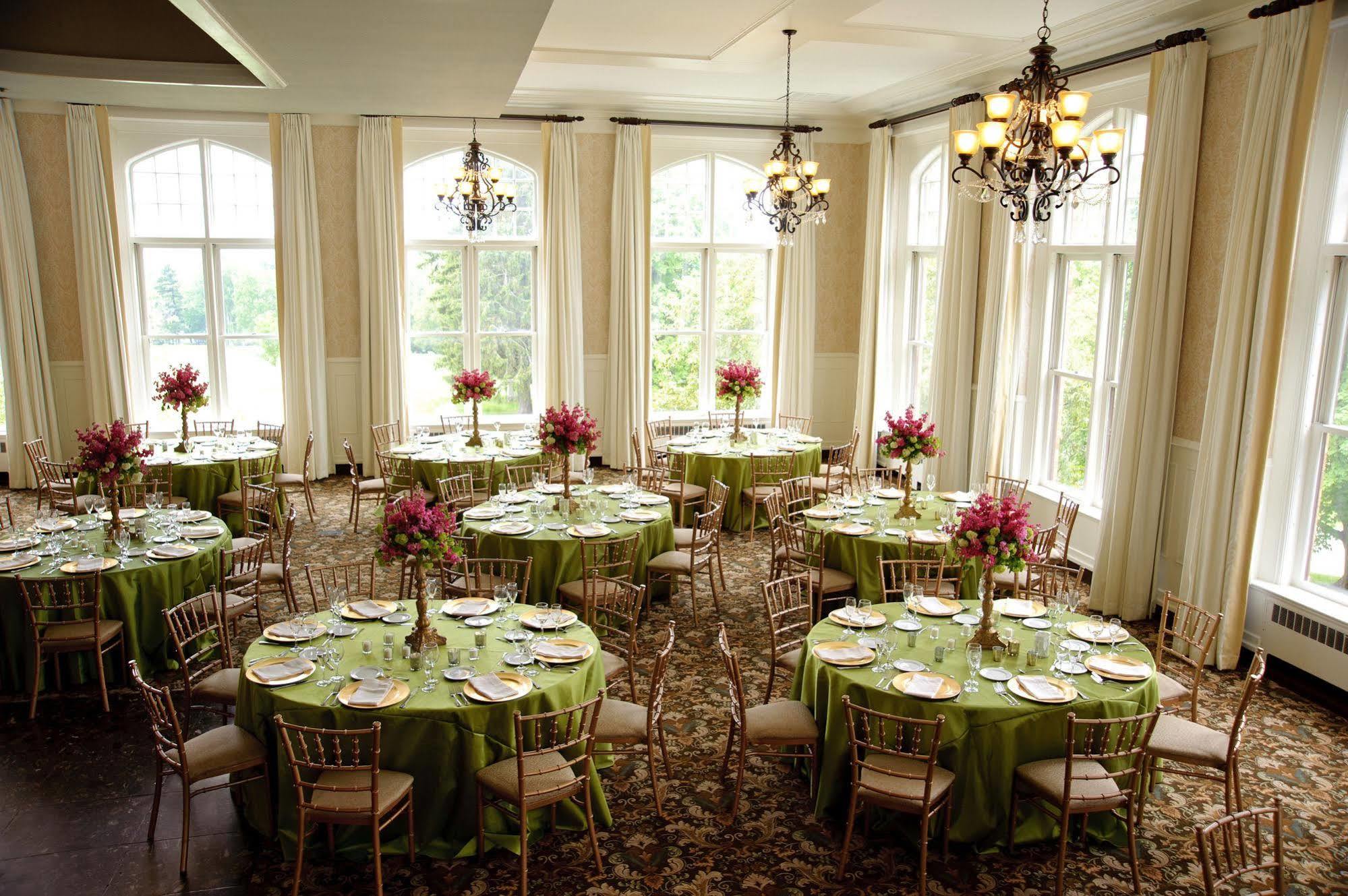 Cranwell Spa And Golf Resort (Adults Only) 레녹스 외부 사진